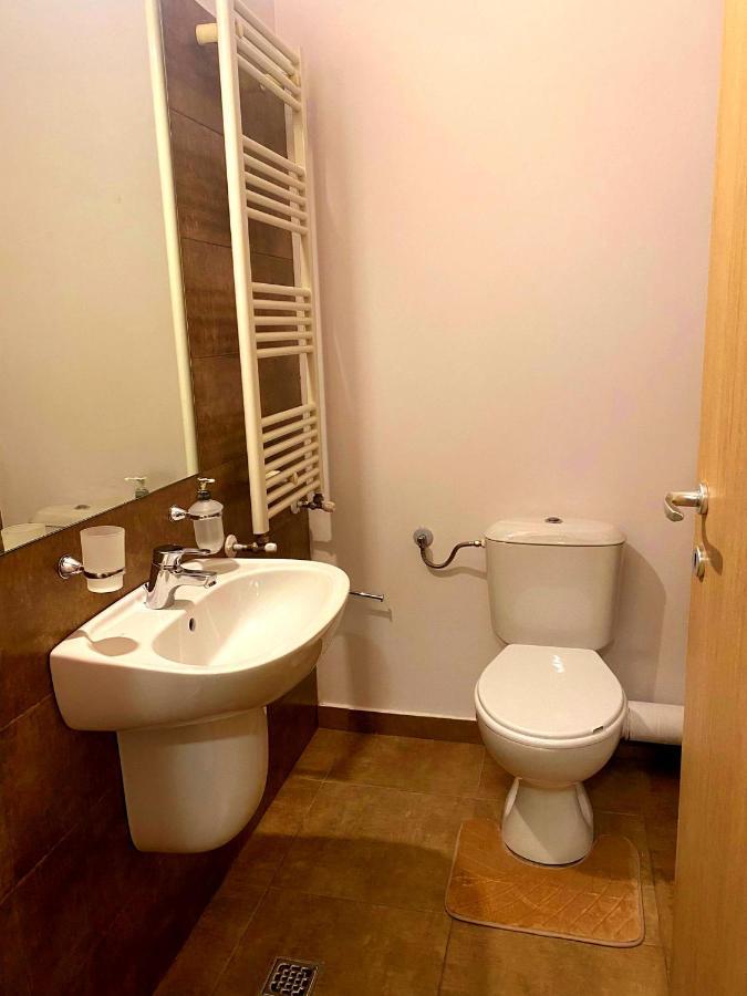 Bellagio - Cozy Apartment With Free Gym Bucarest Extérieur photo