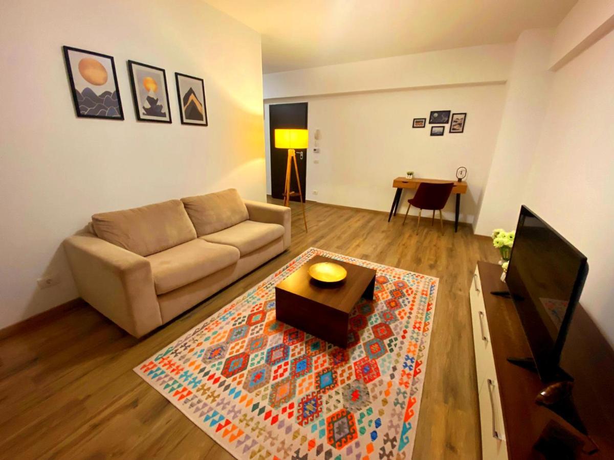 Bellagio - Cozy Apartment With Free Gym Bucarest Extérieur photo