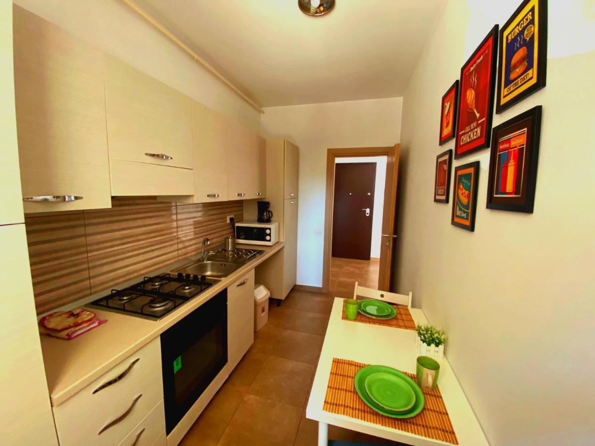 Bellagio - Cozy Apartment With Free Gym Bucarest Extérieur photo